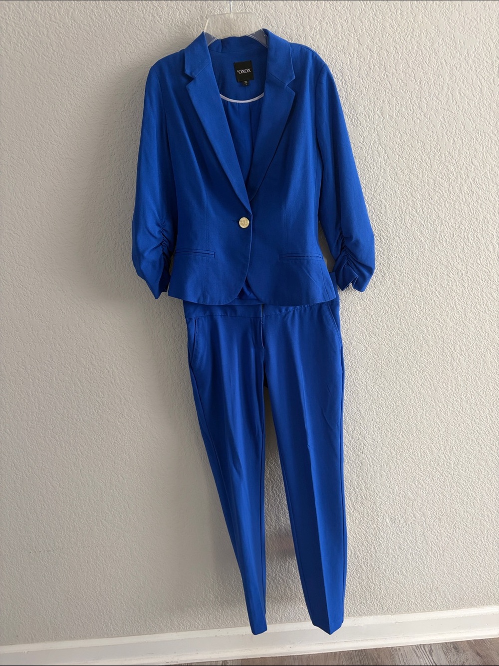XOXO Vibrant Cobalt Blue Women's Blazer and Pants Set. Size S.